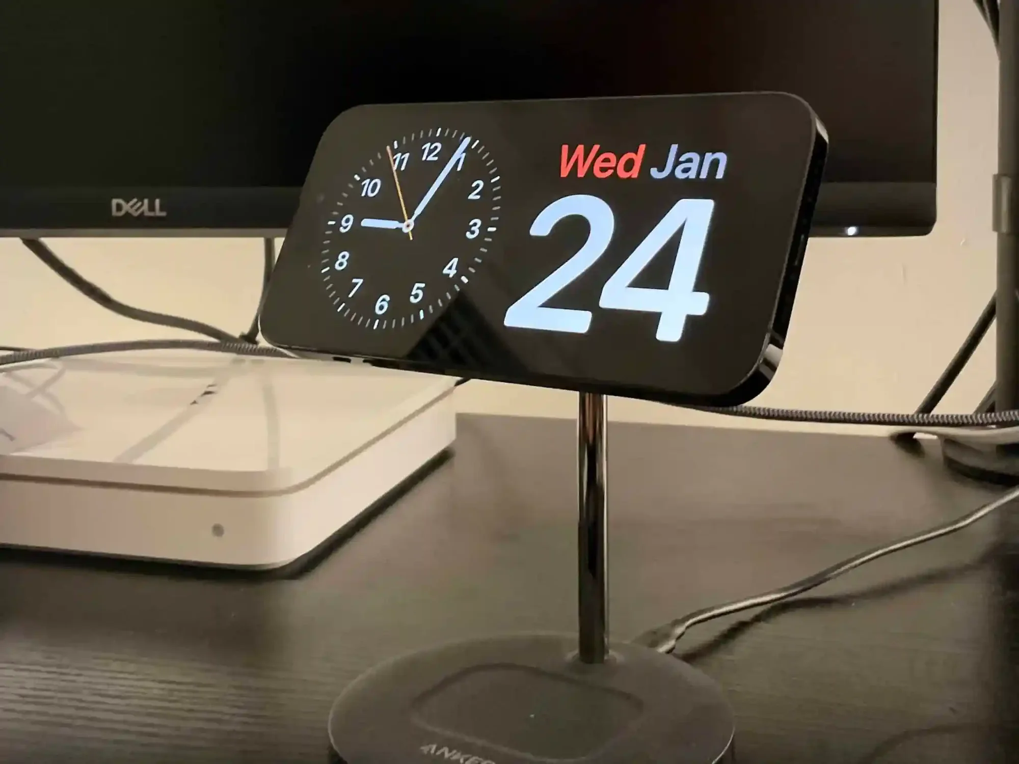 StandBy looks great on this stand.